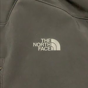 Men’s North Face Jacket